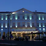 Апартаменти Alfama Fado Loft *