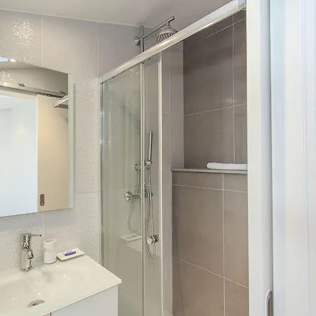 Alfama Fado Loft דירה *